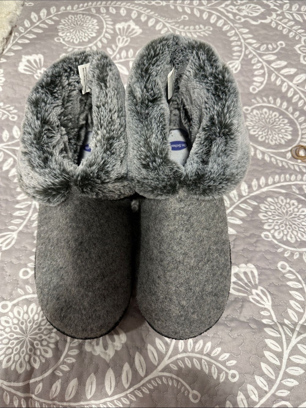 Dr. Scholl's Women's Grey Faux-Fur Cuff Slip-On Slippers